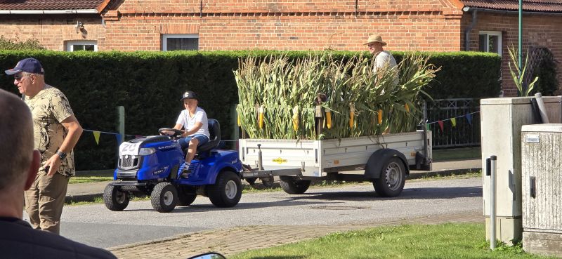 Erntefest in Rakow 2025 / g_3_0_20250920_141452.jpg