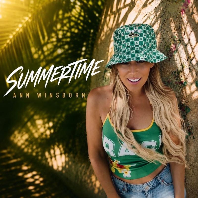 Ann Winsborn - Summertime