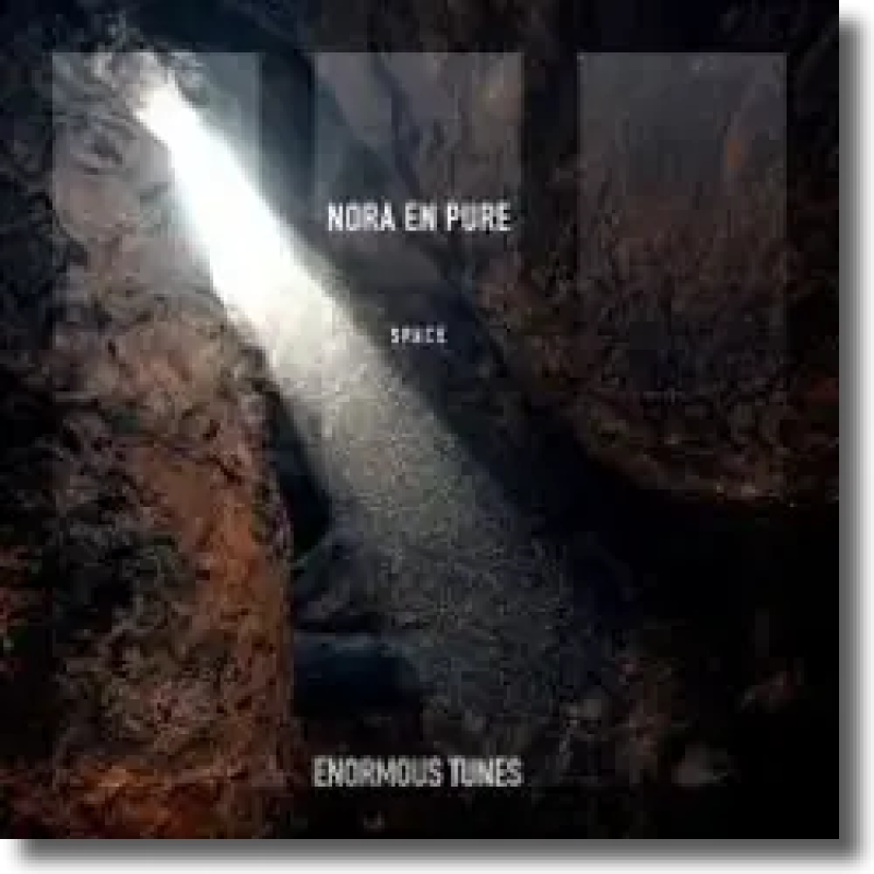 Nora En Pure - Space